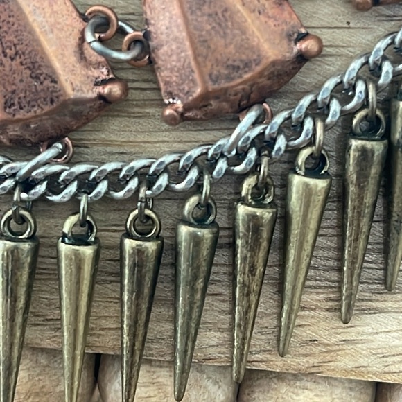 Urban Outfitters chunky linked necklace collar choker spike bib edgy - Picture 5 of 15